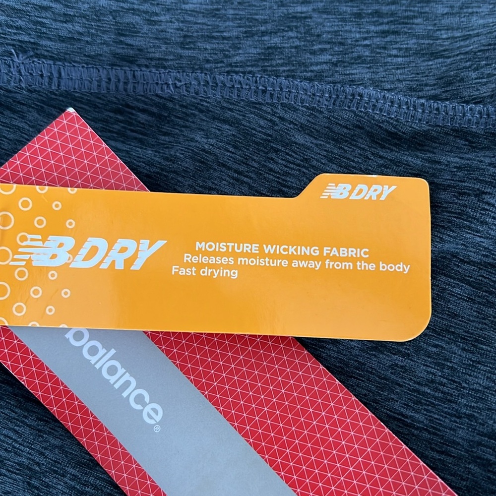 NWT New Balance Dry Fit Capri Leggings - Picture 6 of 6